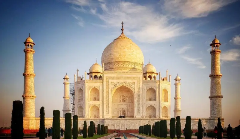 Private Golden Triangle Tour with Driver and Guide
