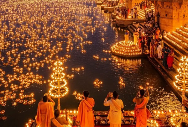 Dev Deepawali in Varanasi