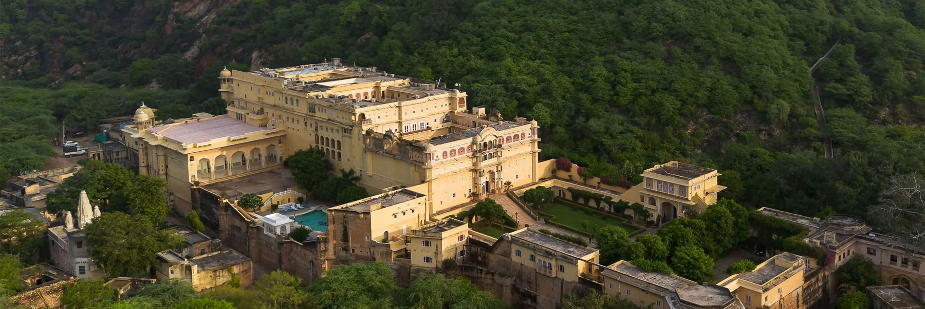 luxury-golden-triangle-samode-taj-hotels-tour