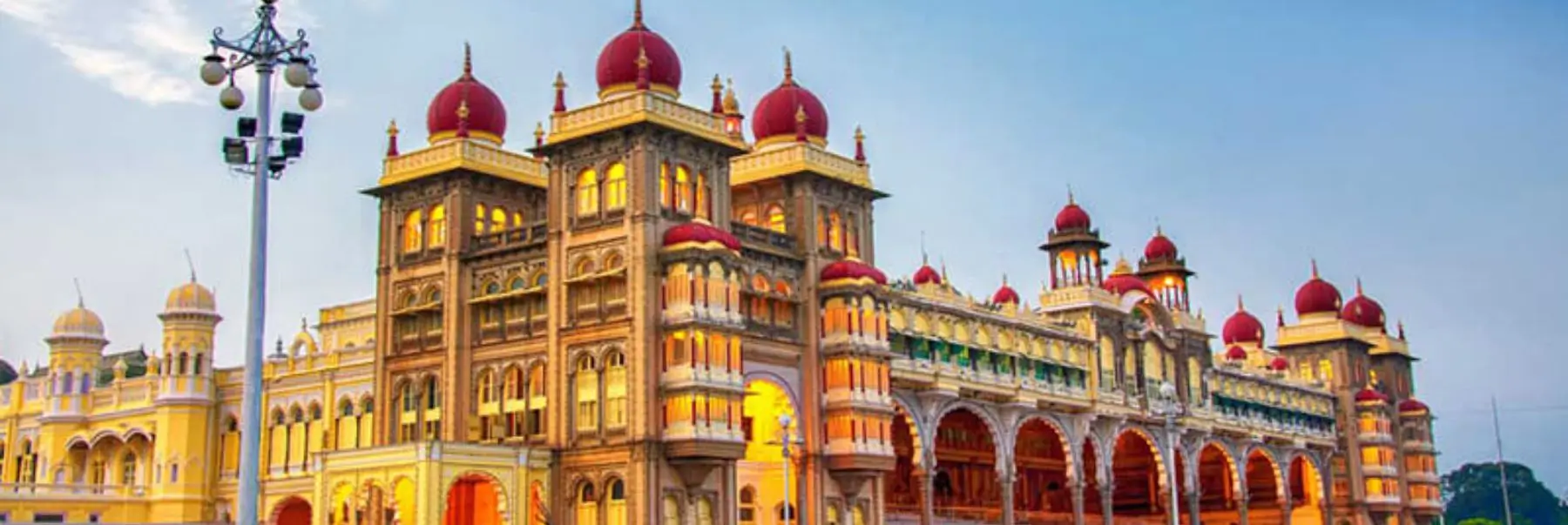 Kerala and Karnataka Romantic Holiday Tour | 9 Days Coorg, Mysore and Kerala Backwaters